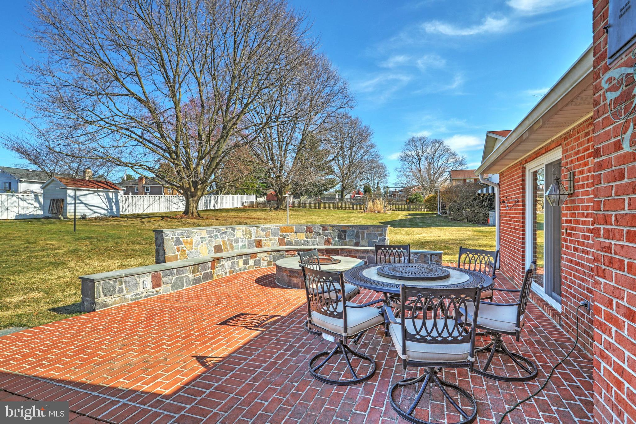 YORK TWP - Residential