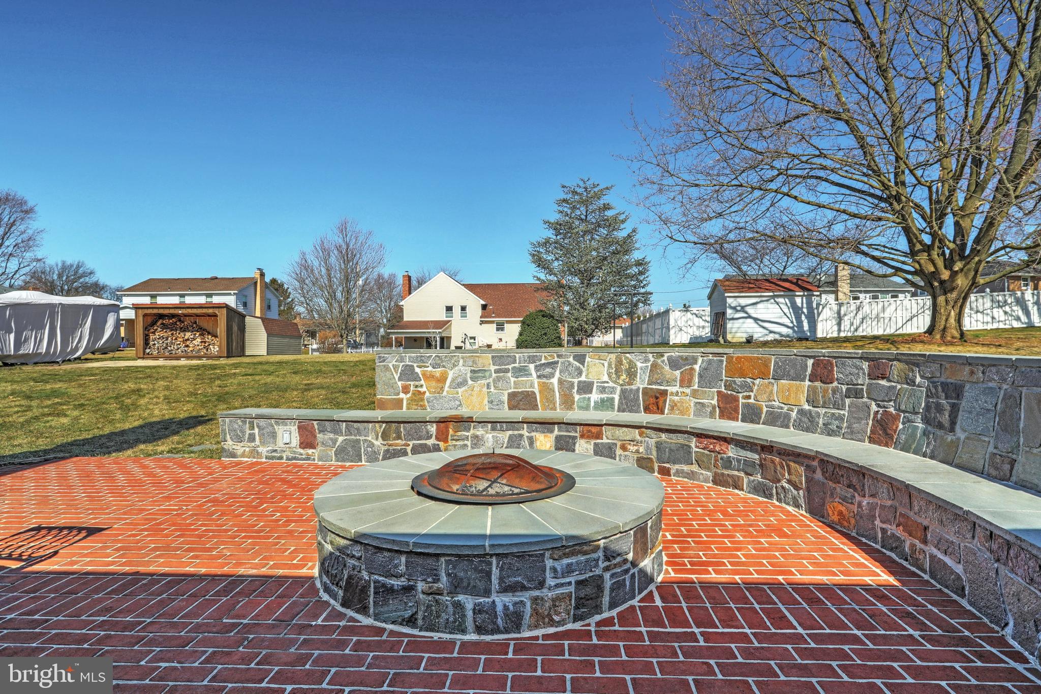 YORK TWP - Residential