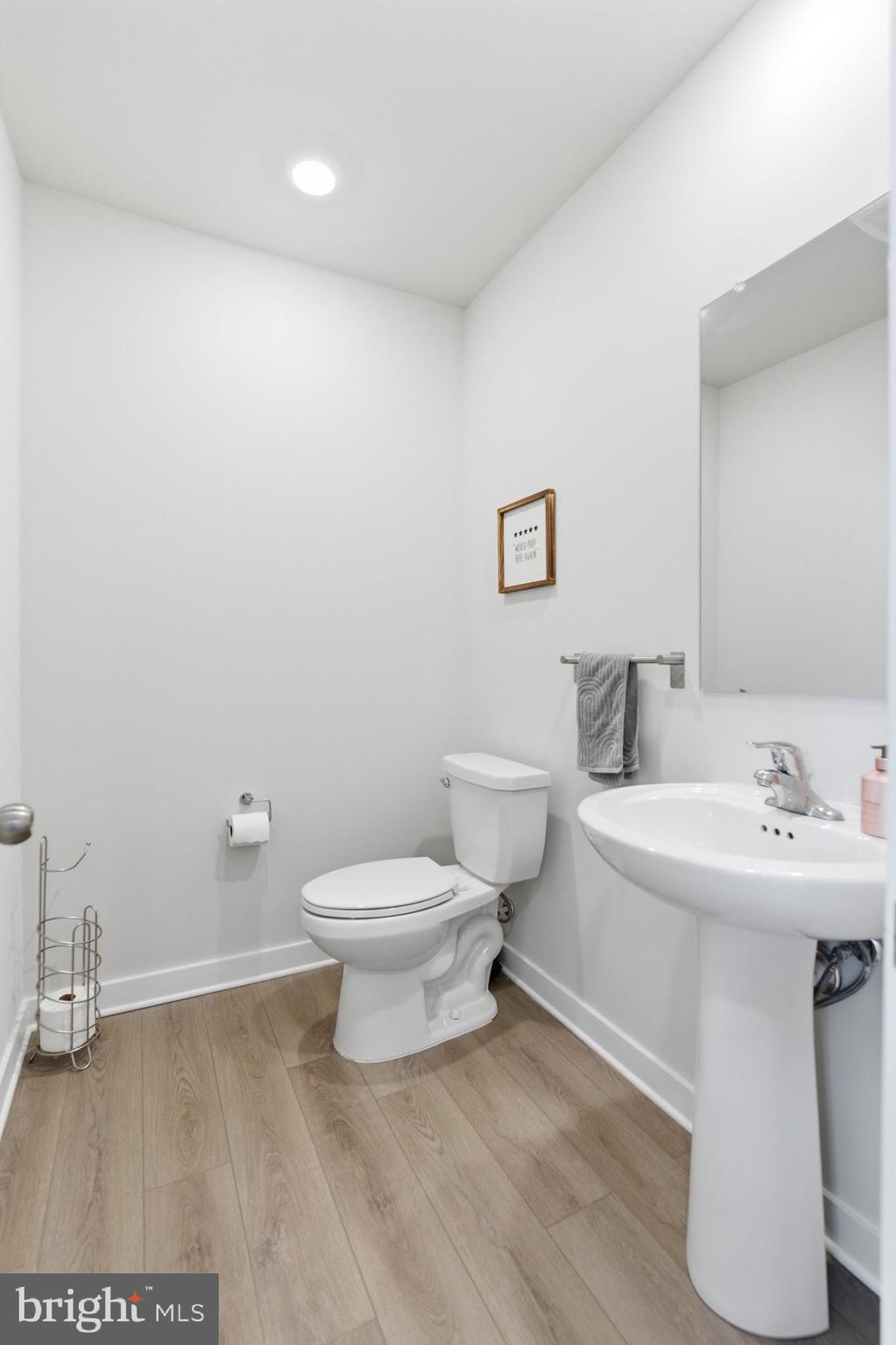 RIVER POINTE - Residential