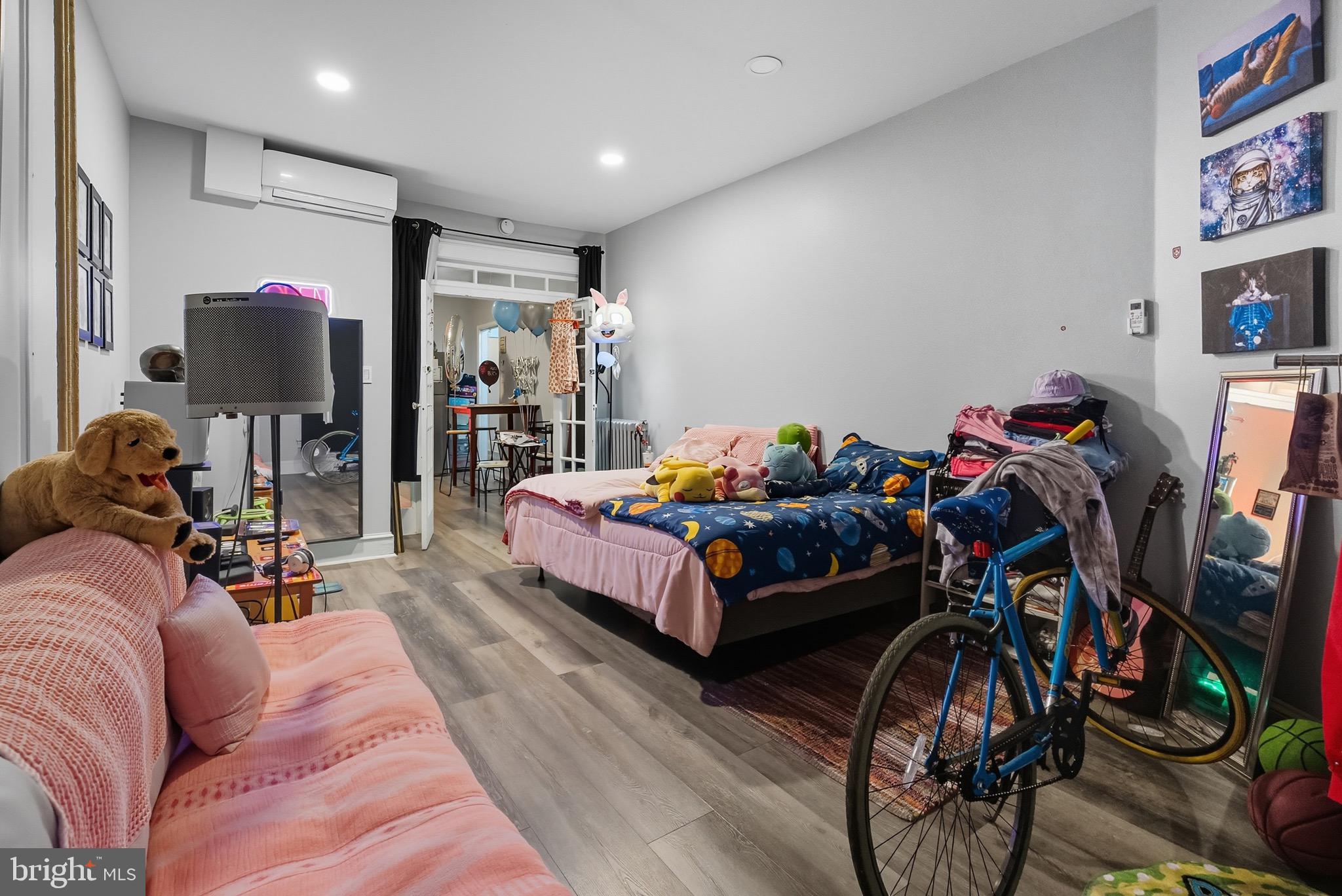 WAVERLY - Residential