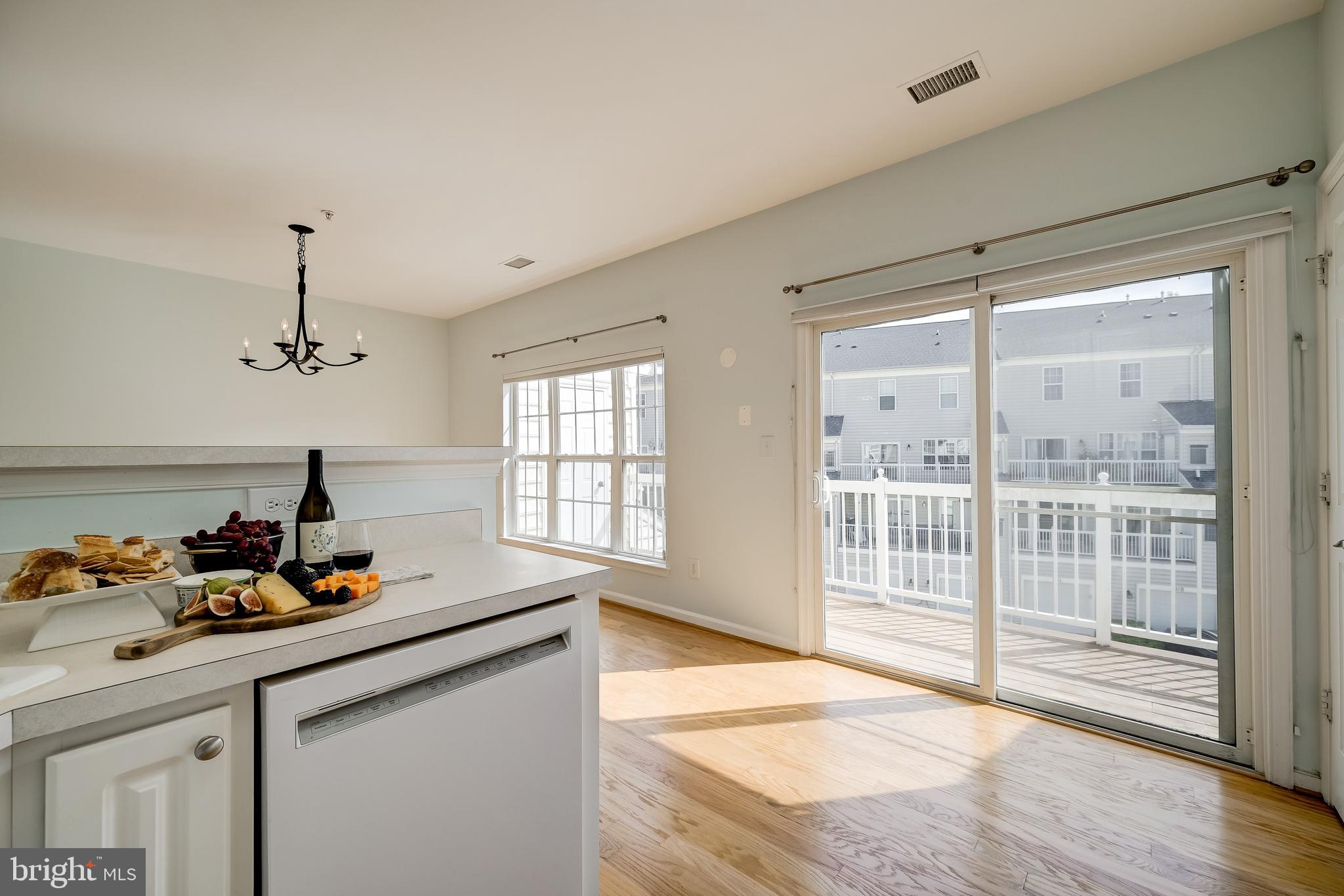 LAKELANDS - Residential Lease