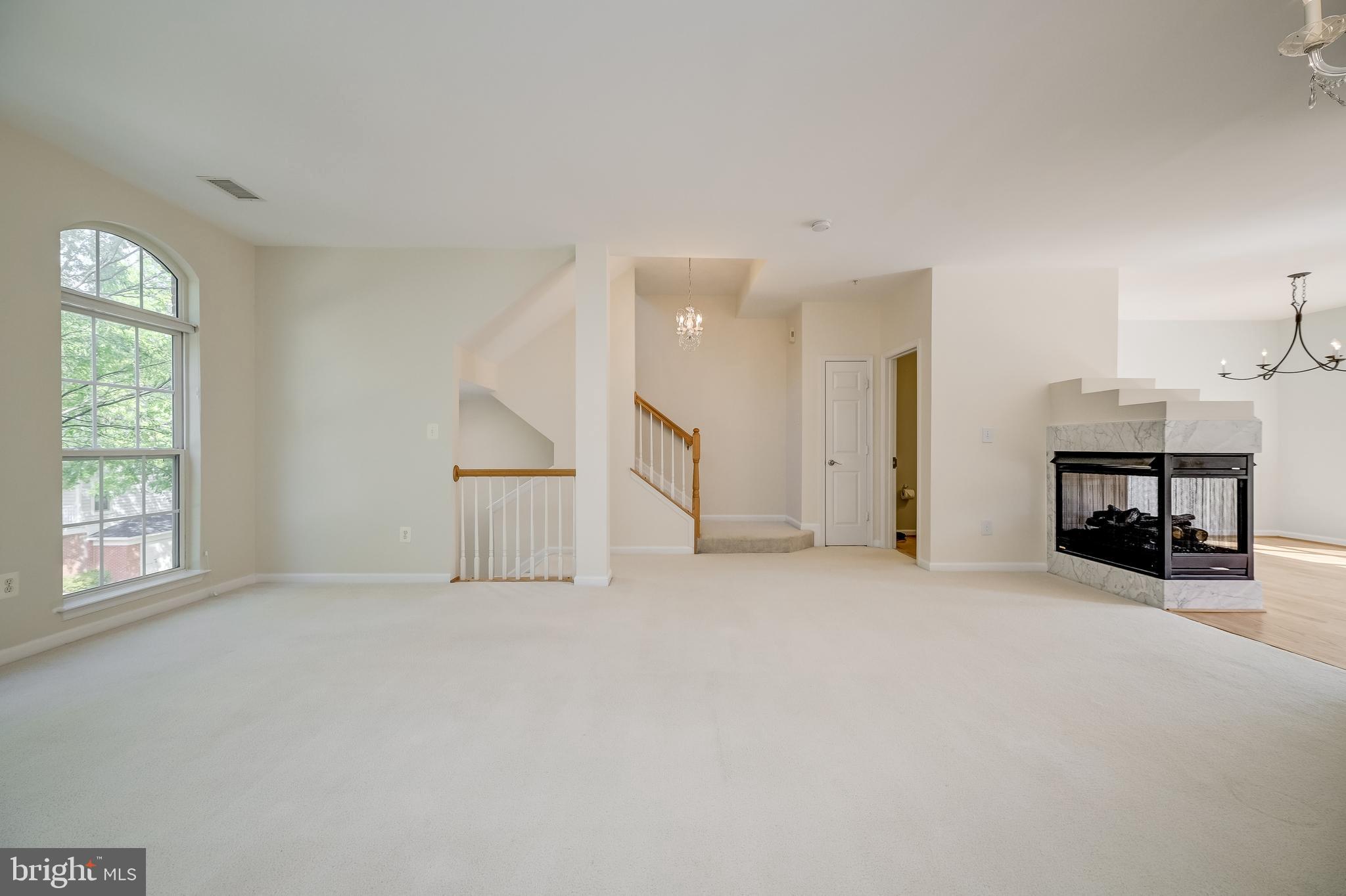 LAKELANDS - Residential Lease