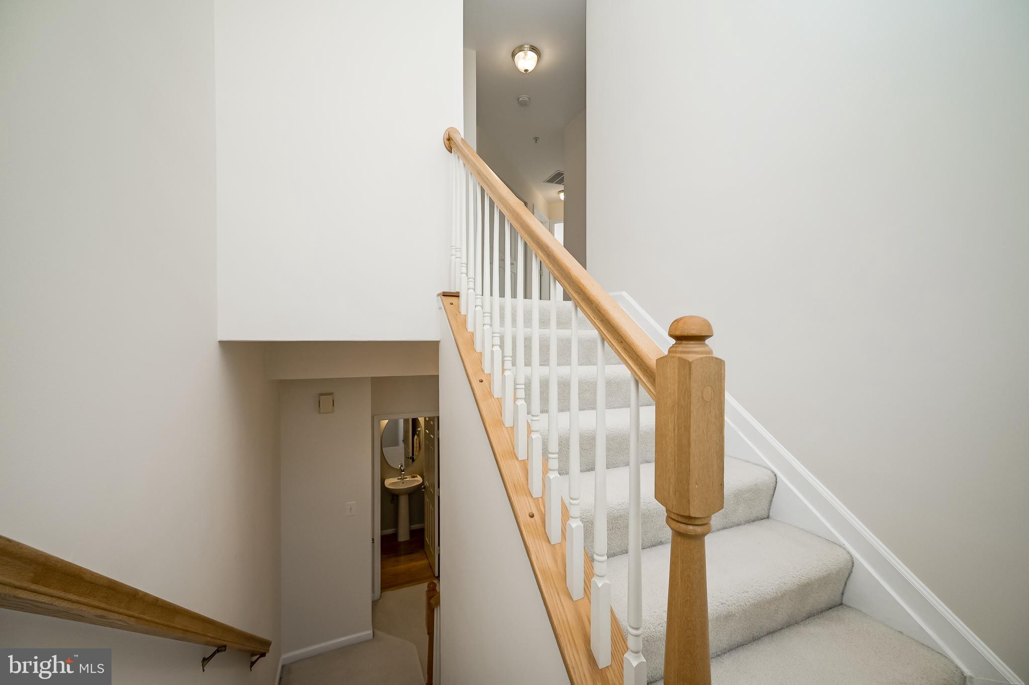 LAKELANDS - Residential Lease