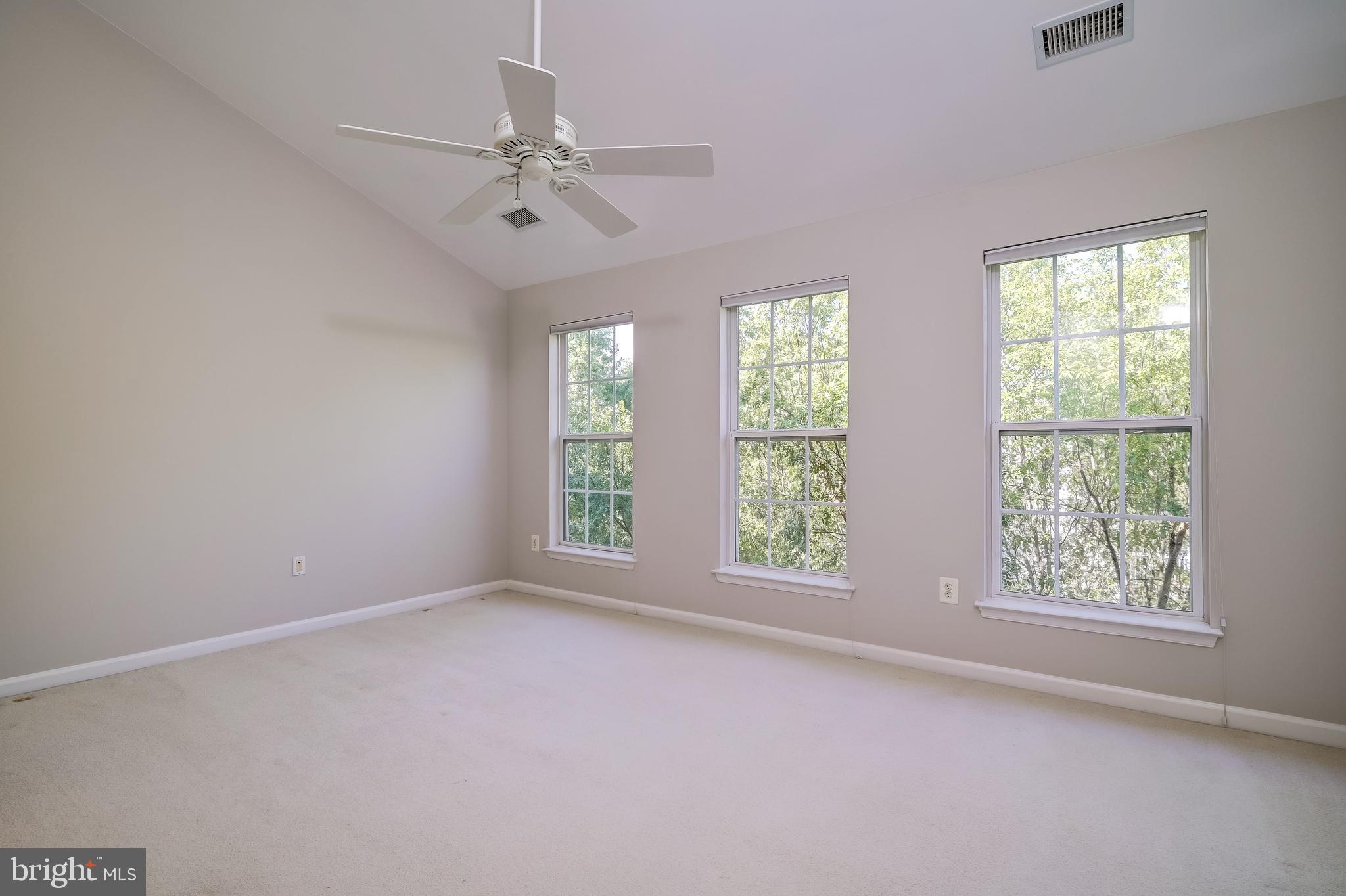 LAKELANDS - Residential Lease