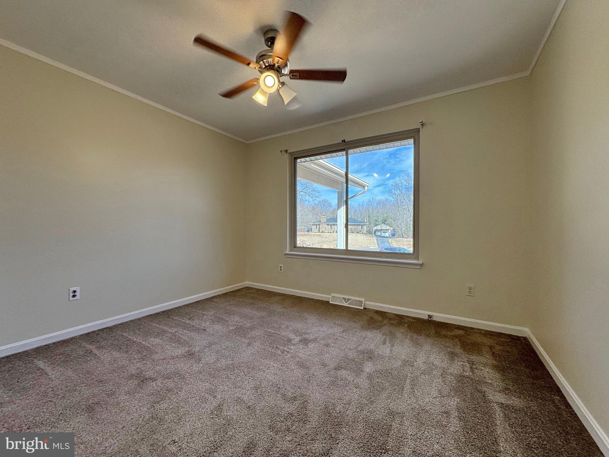 CLARKS RUN - Residential Lease