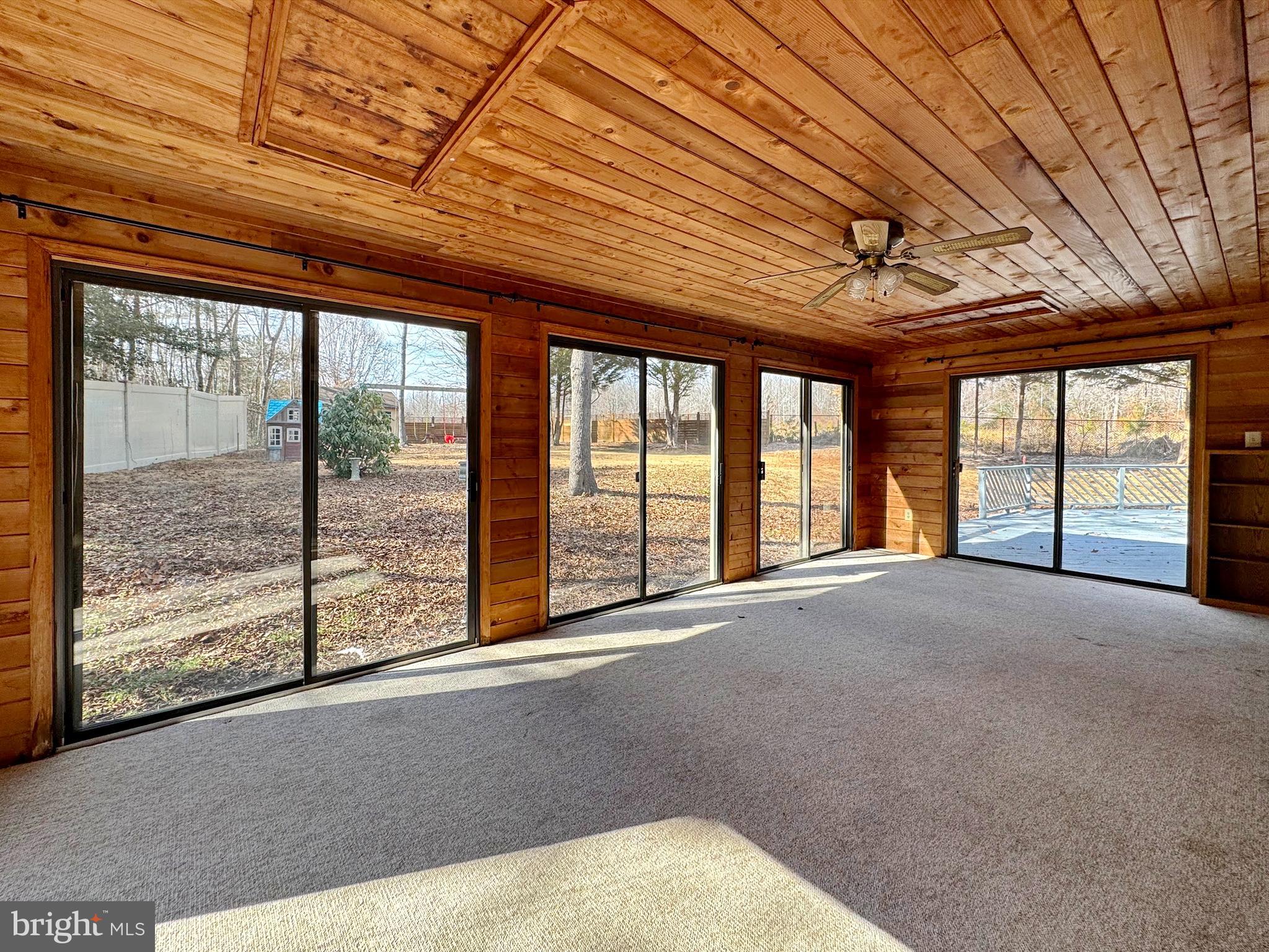 CLARKS RUN - Residential Lease