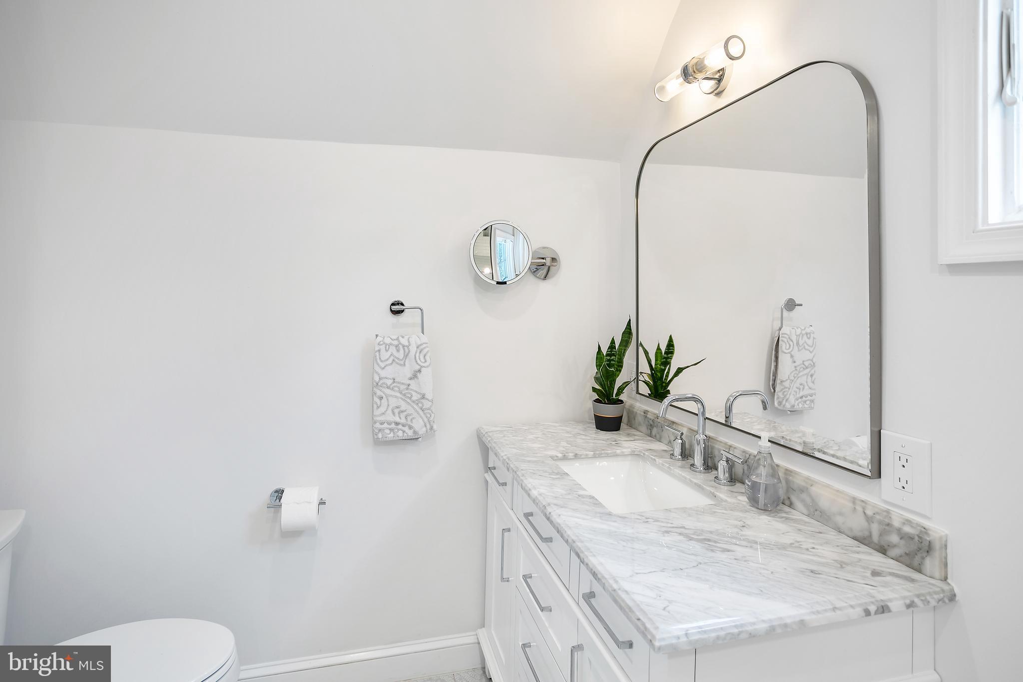 ROLLINGWOOD - Residential