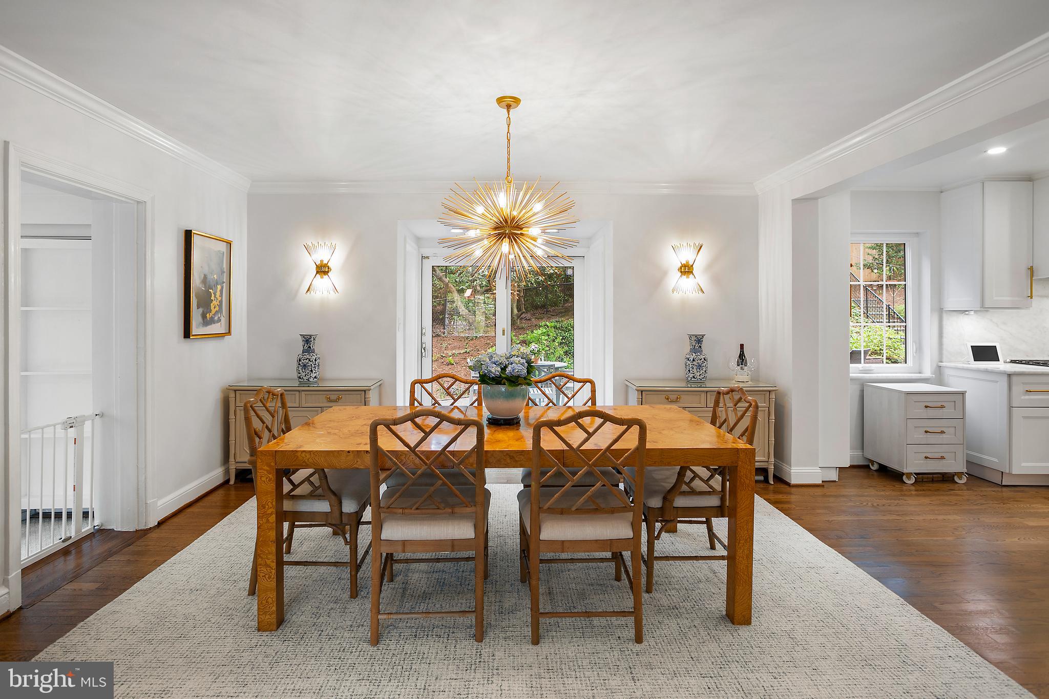 ROLLINGWOOD - Residential