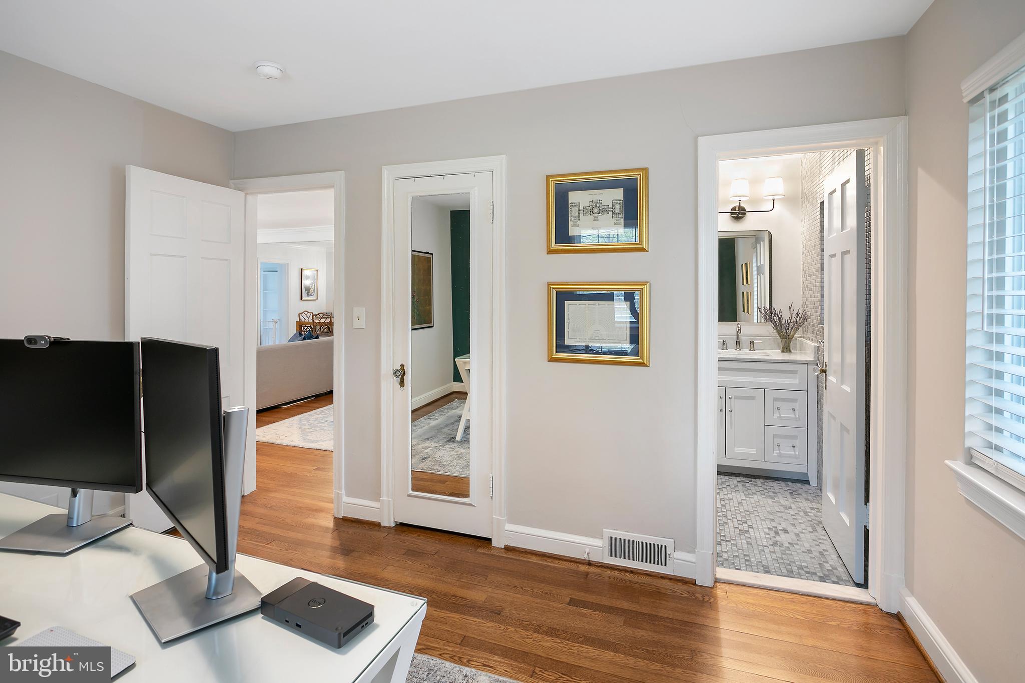 ROLLINGWOOD - Residential