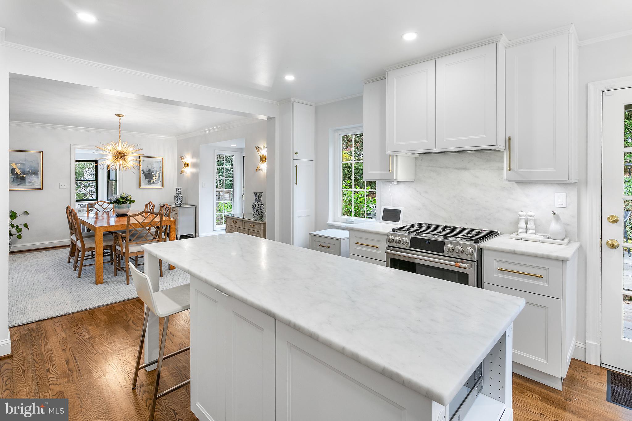 ROLLINGWOOD - Residential