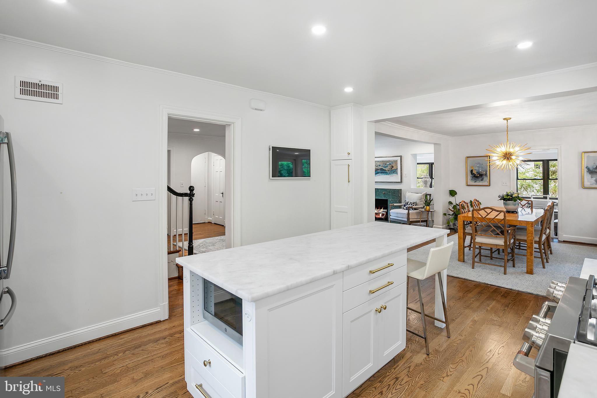 ROLLINGWOOD - Residential