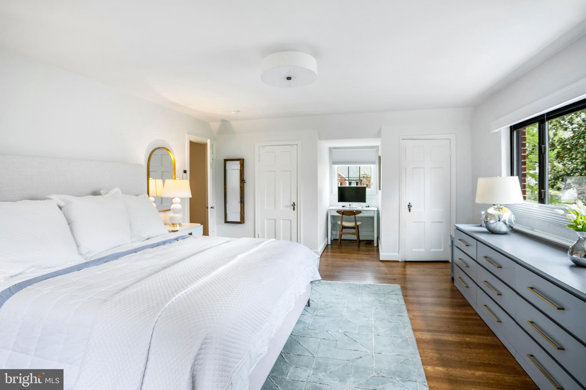 ROLLINGWOOD - Residential