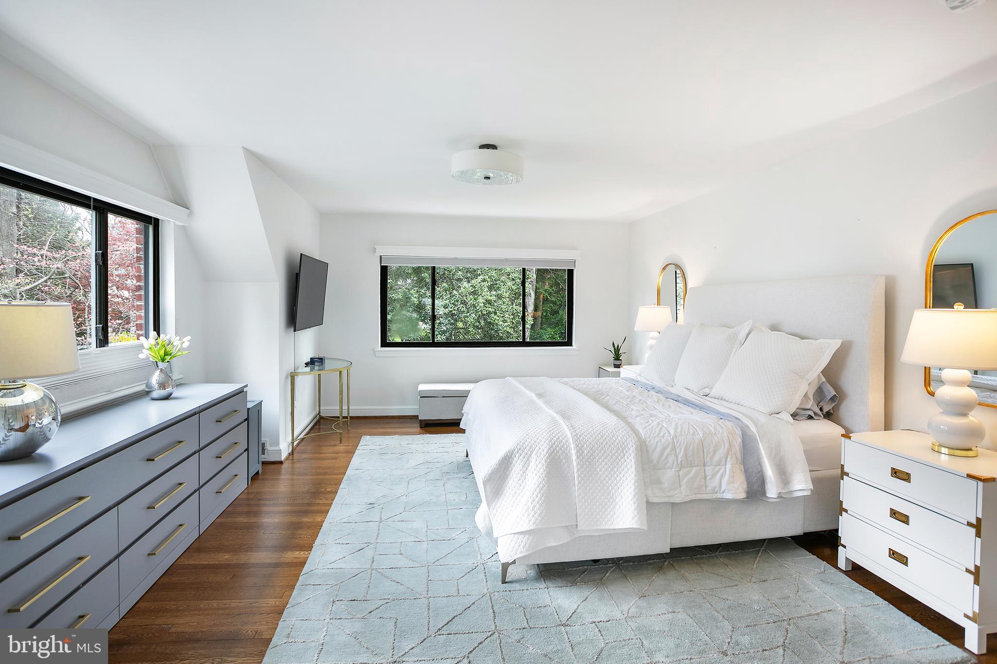 ROLLINGWOOD - Residential