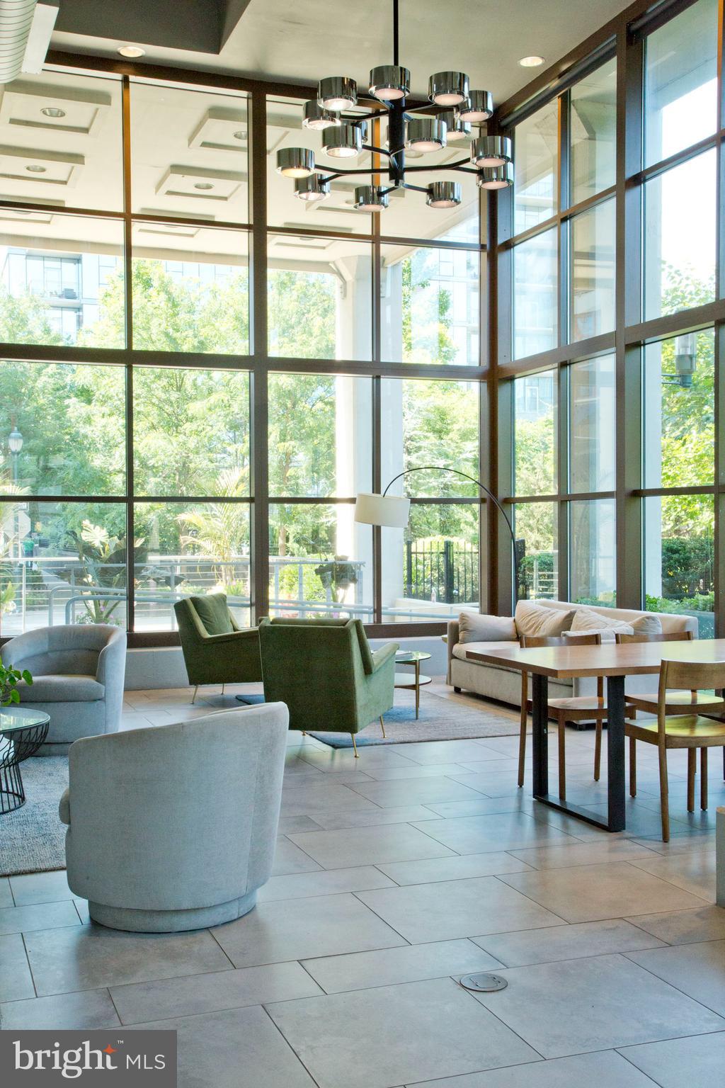 FITLER SQUARE - Residential