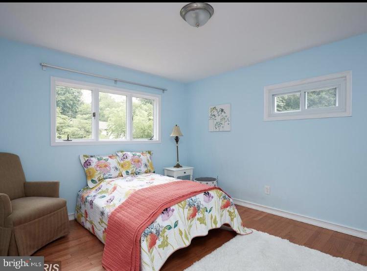 MANOR WOODS - Residential Lease