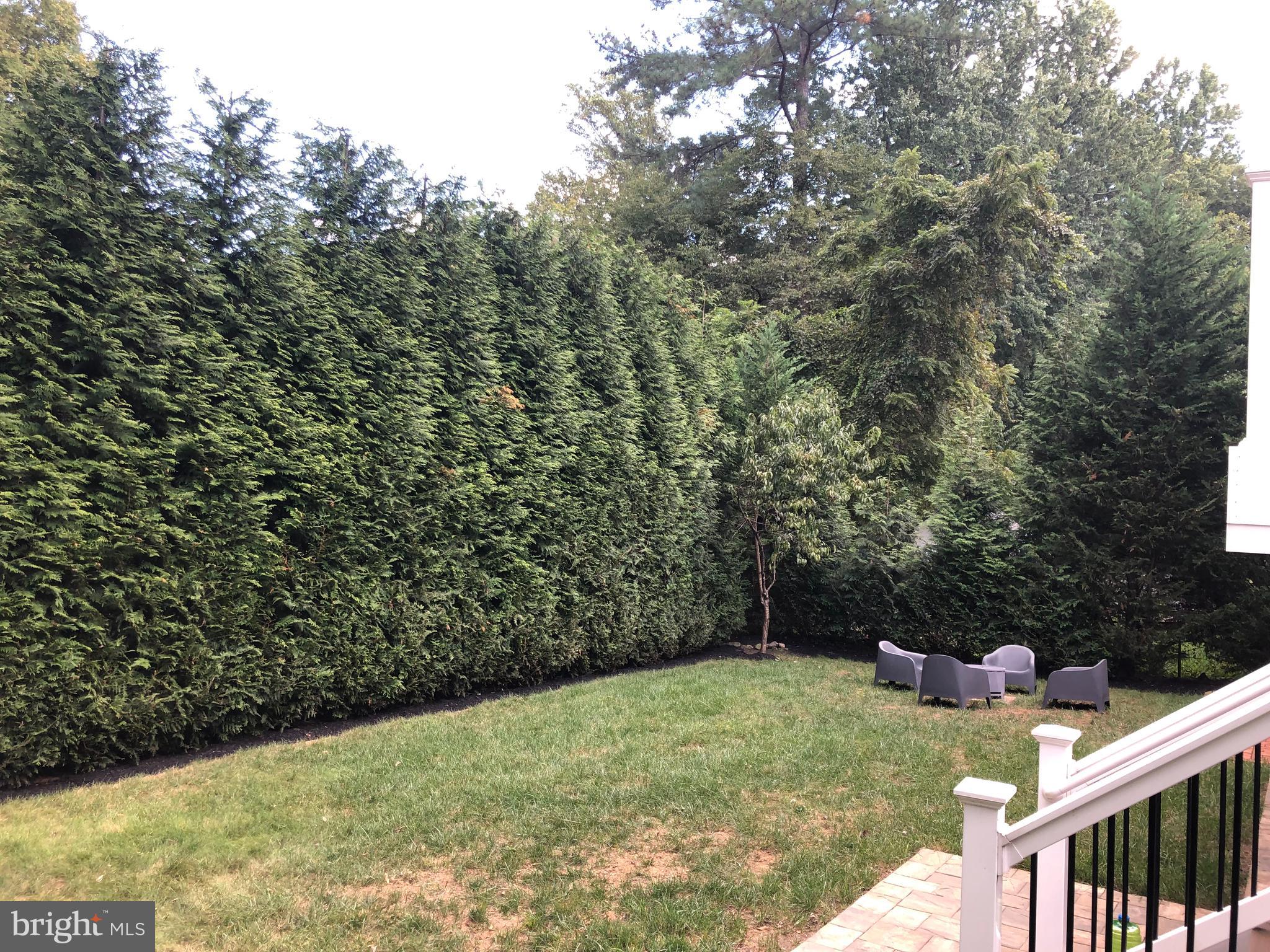 MANOR WOODS - Residential Lease