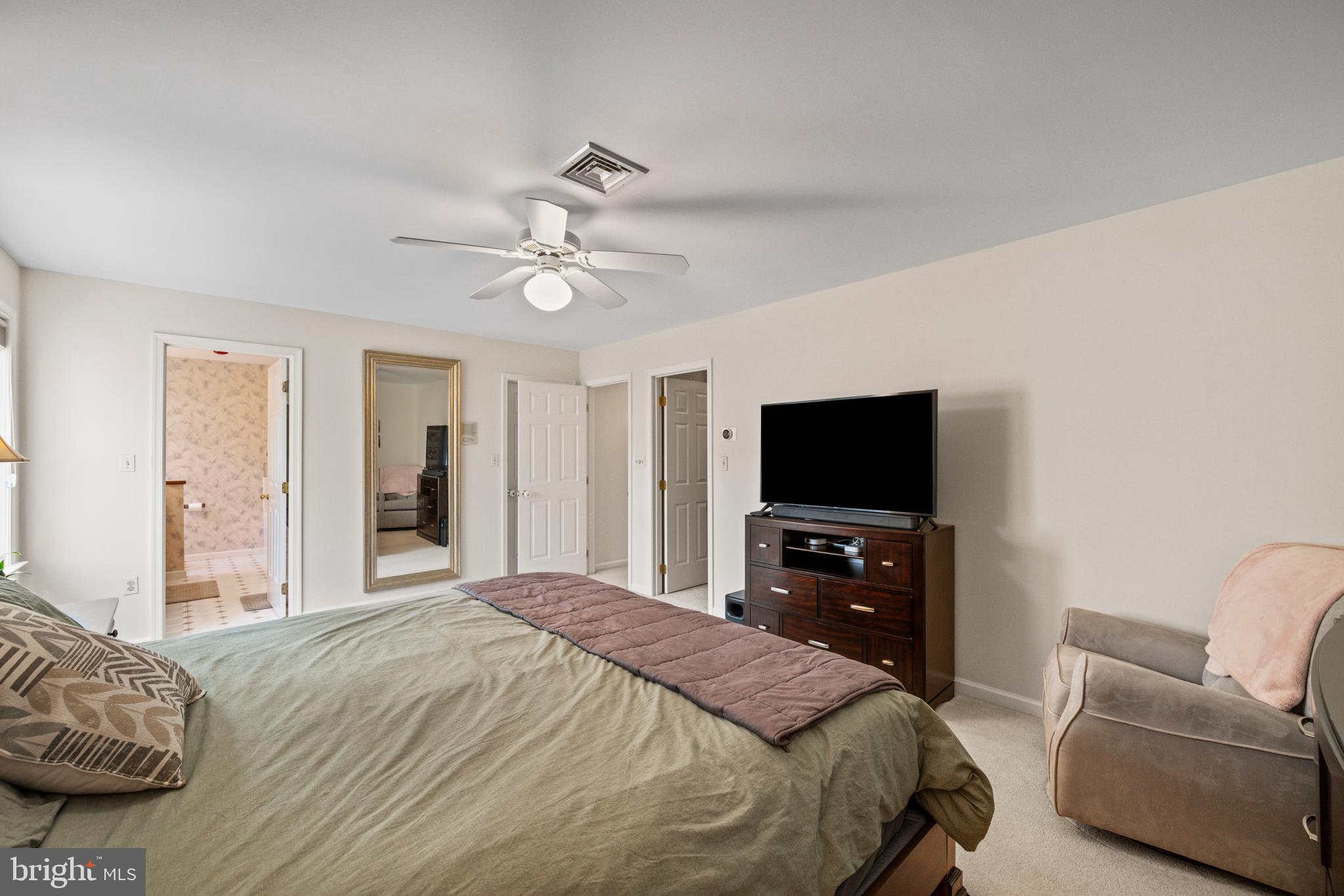 VILLAGE OF INNSBRUCK - Residential