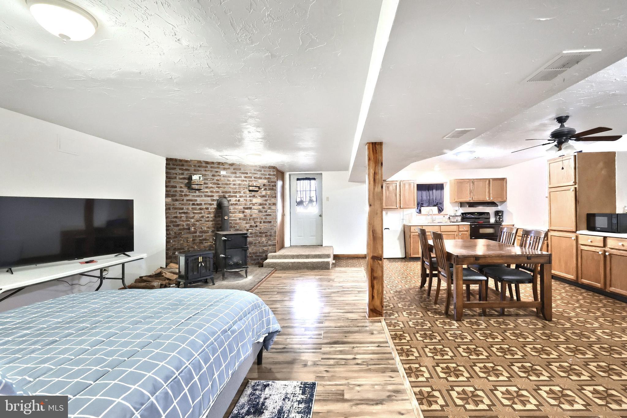 NORTH CODORUS TWP - Residential