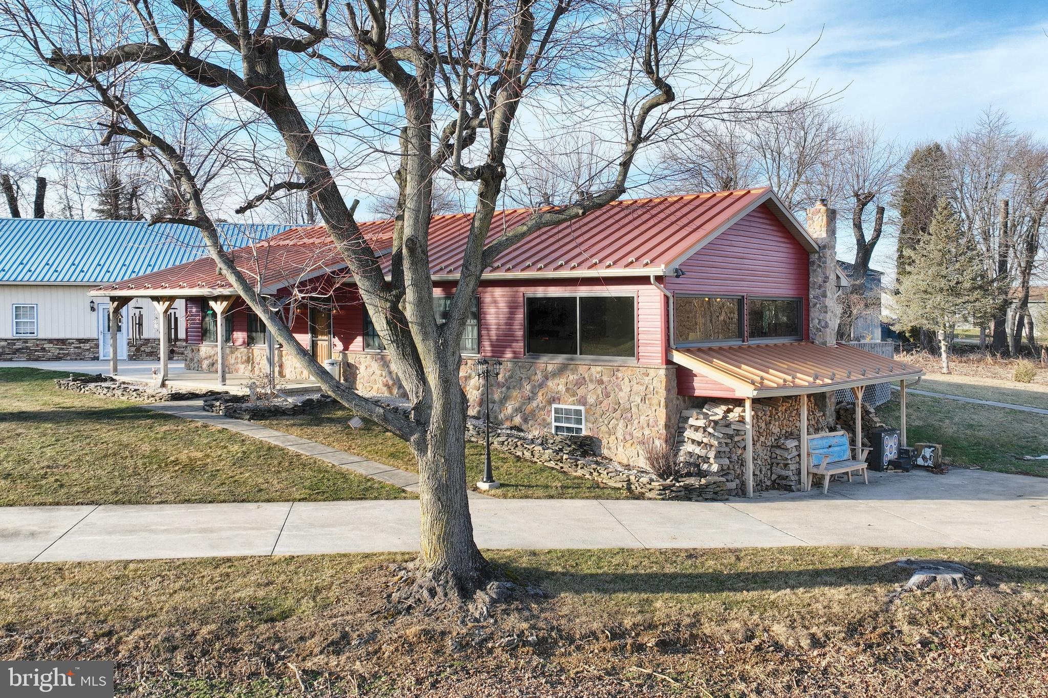 NORTH CODORUS TWP - Residential