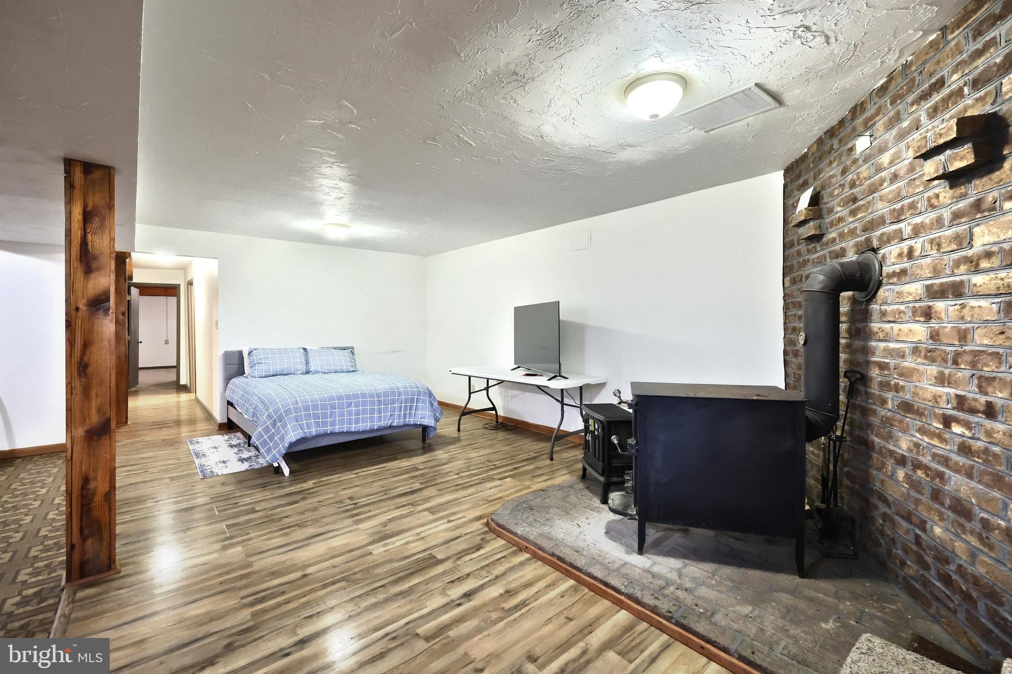 NORTH CODORUS TWP - Residential