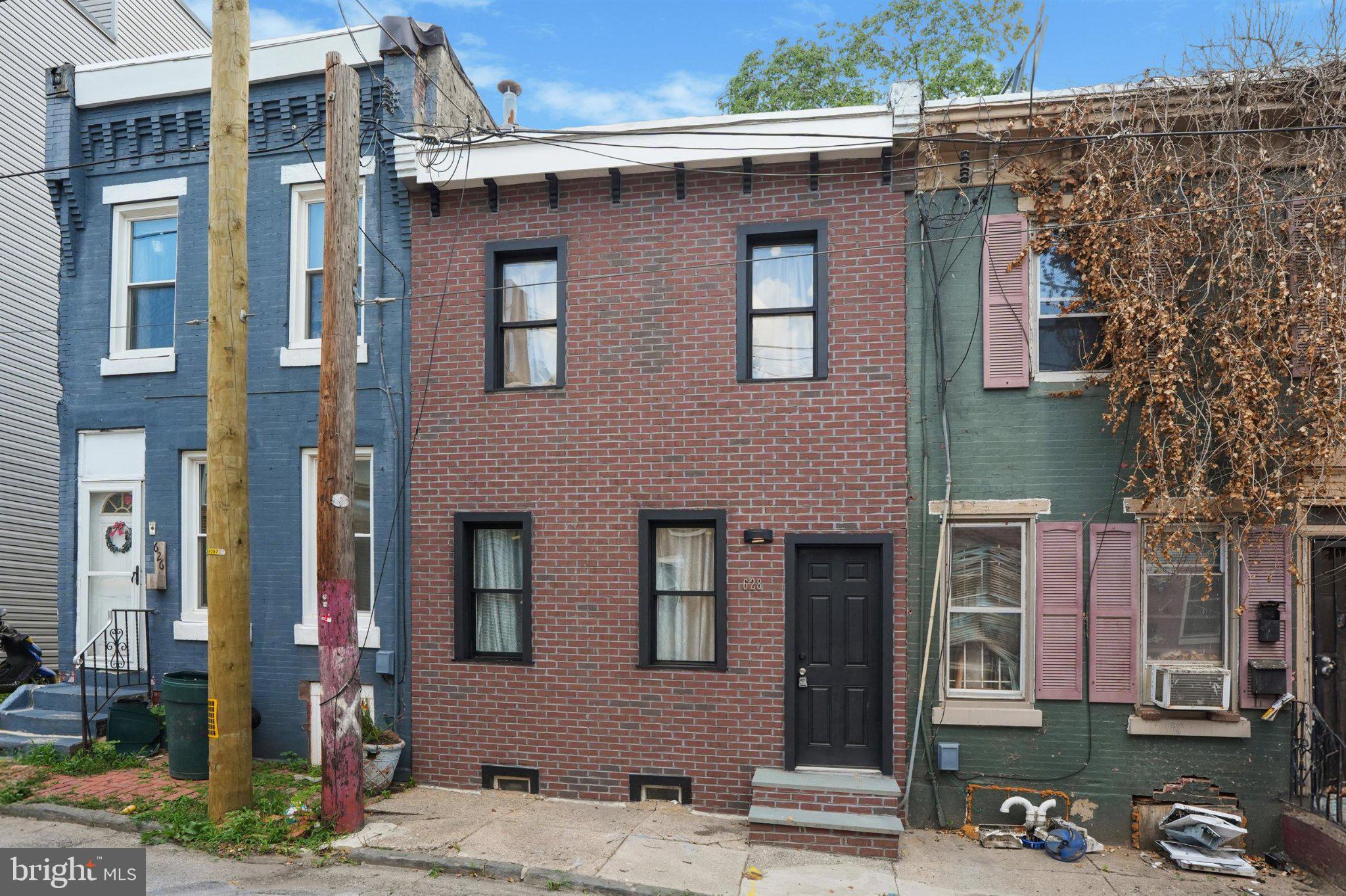 Photo 1 of 15 — 628 N SHEDWICK, PHILADELPHIA, PA 19104