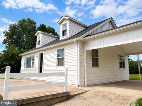 Photo of 525 Franklin Street, COLUMBIA, PA 17512 (MLS # PALA2093050)