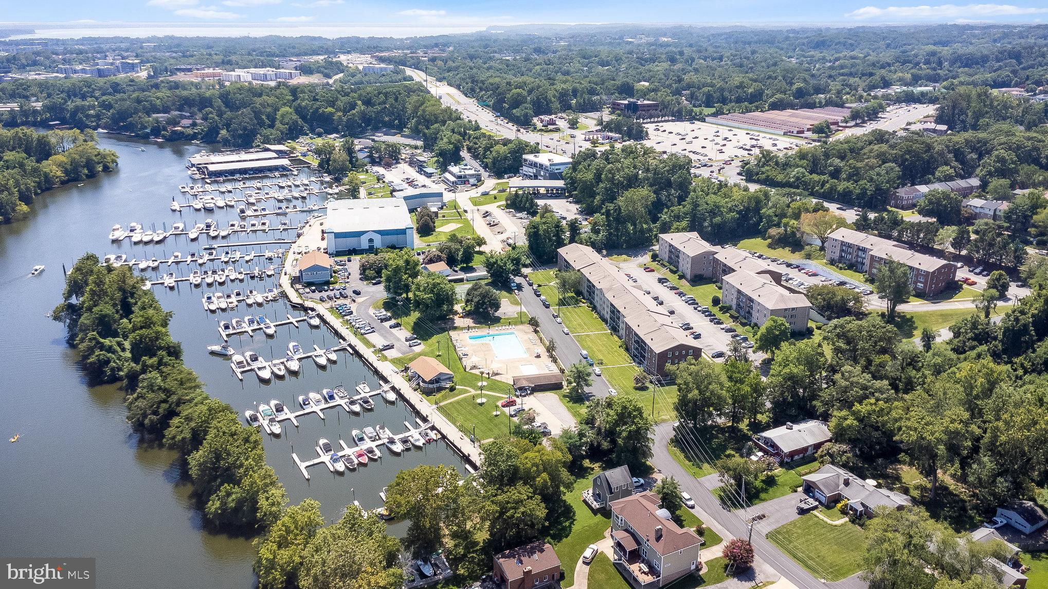 MOORINGS OF OCCOQUAN CON - Residential