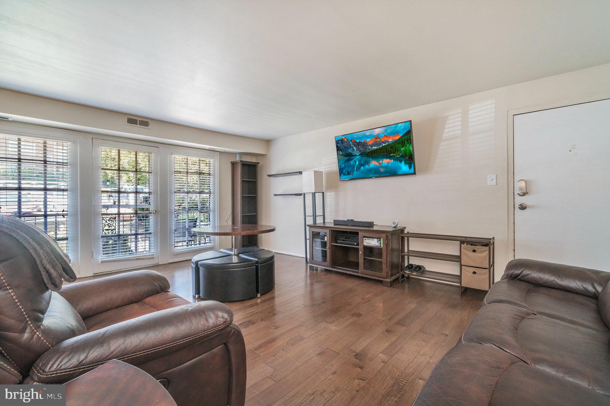 MOORINGS OF OCCOQUAN CON - Residential