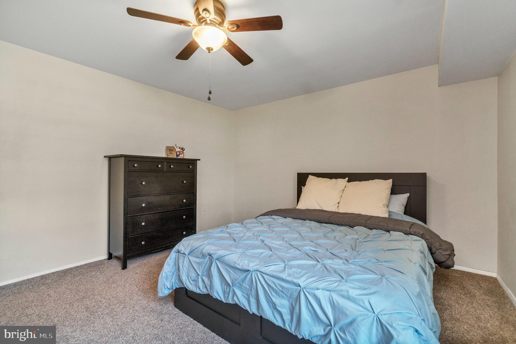 MOORINGS OF OCCOQUAN CON - Residential