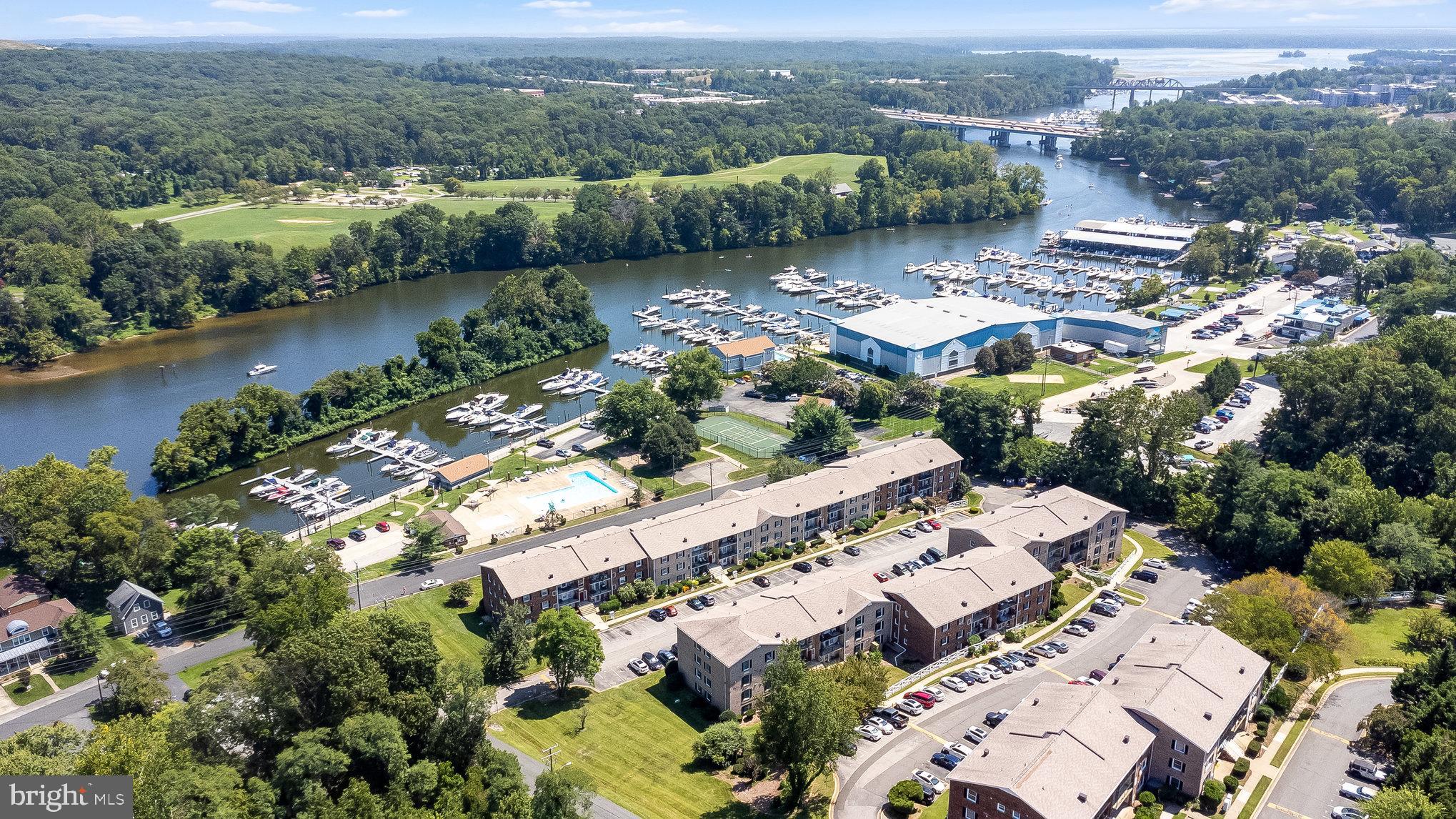MOORINGS OF OCCOQUAN CON - Residential