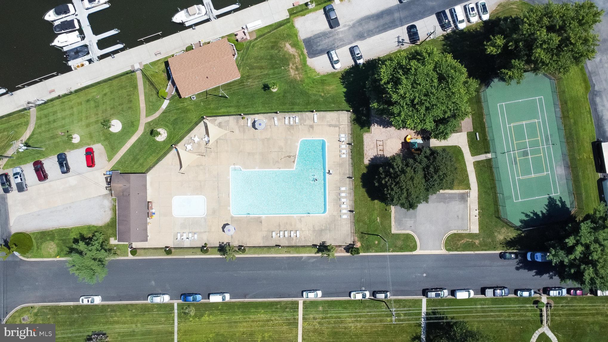 MOORINGS OF OCCOQUAN CON - Residential