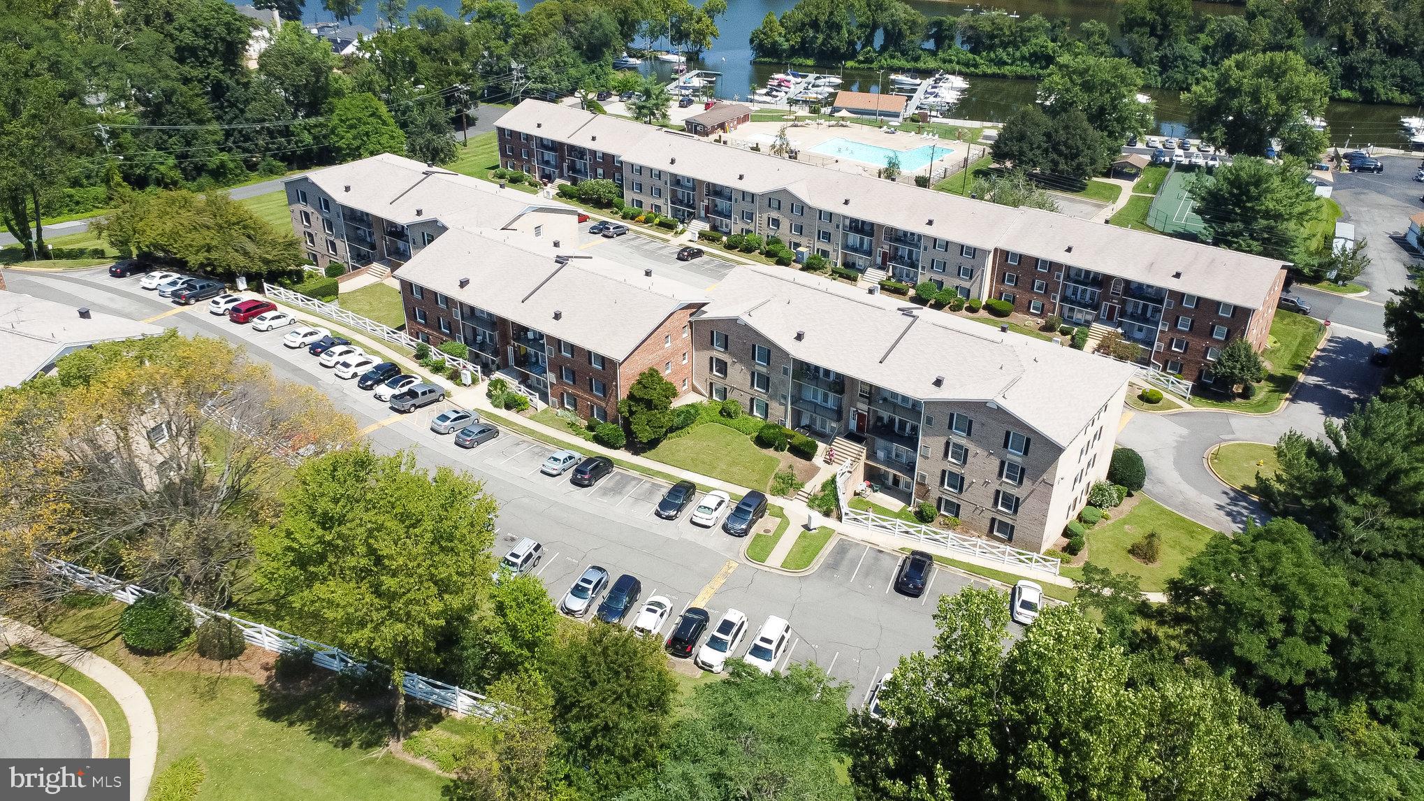 MOORINGS OF OCCOQUAN CON - Residential