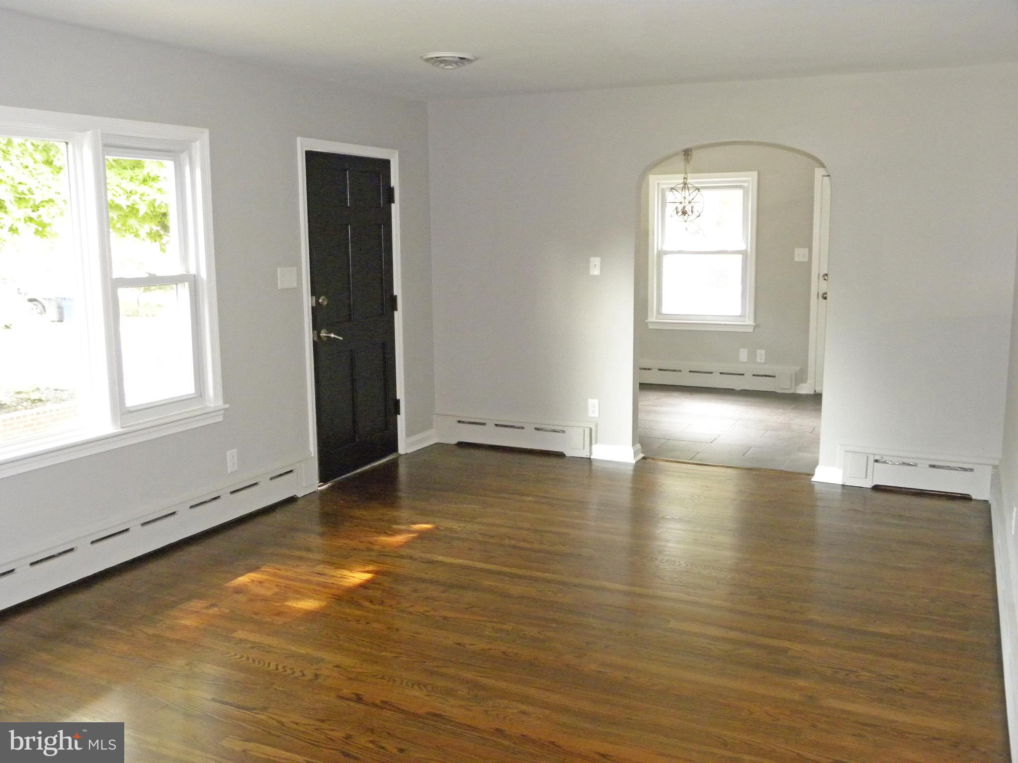 ROSEMONT PARK - Residential Lease