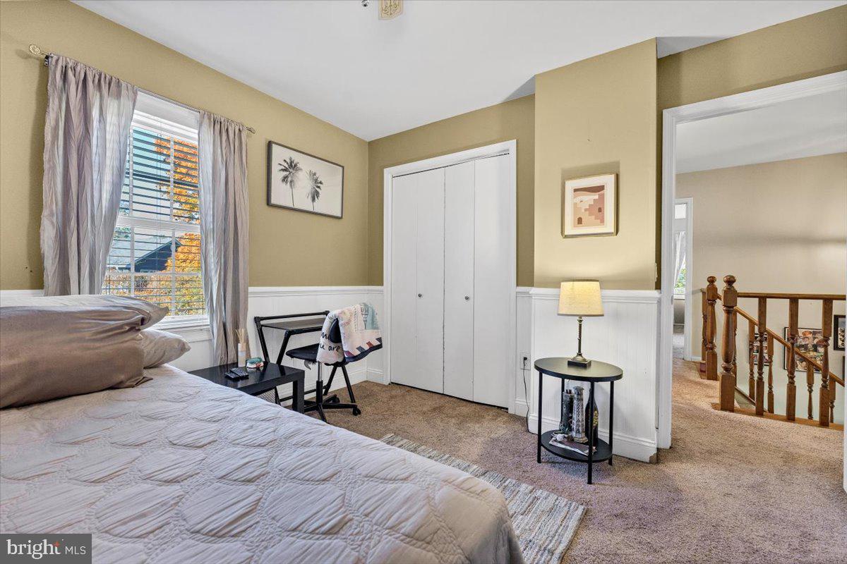 ST CHARLES HAMPSHIRE - Residential