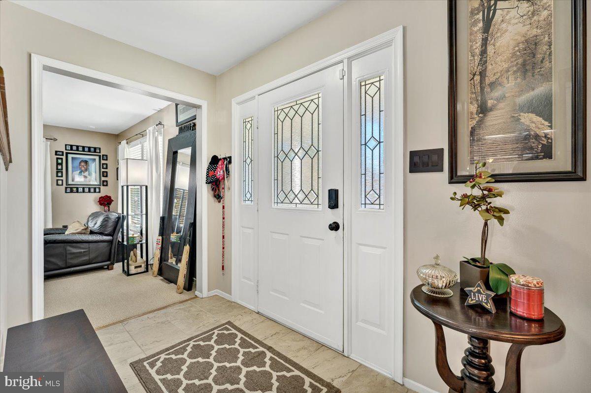 ST CHARLES HAMPSHIRE - Residential