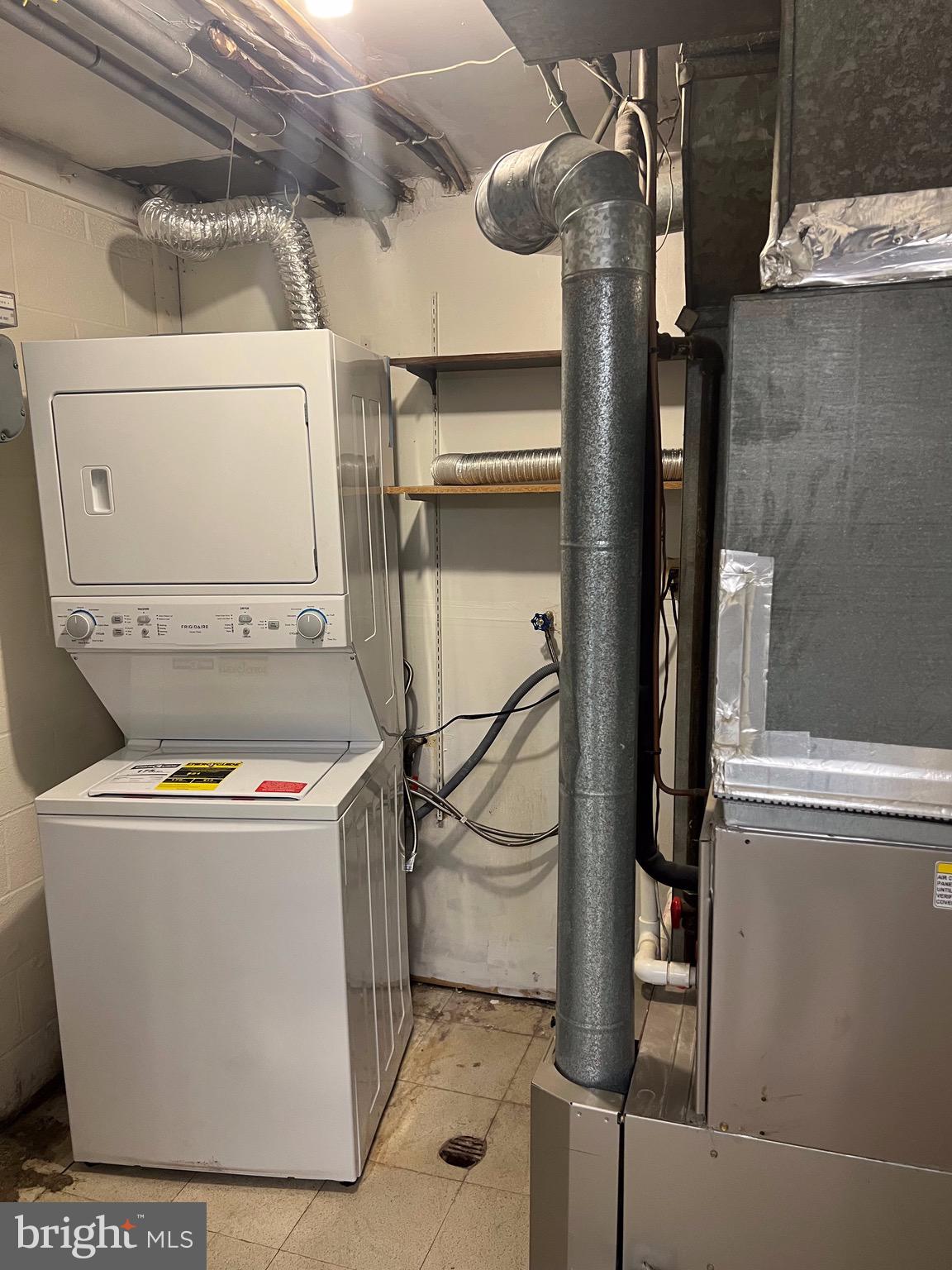 KIMBERLY PLACE - Residential Lease