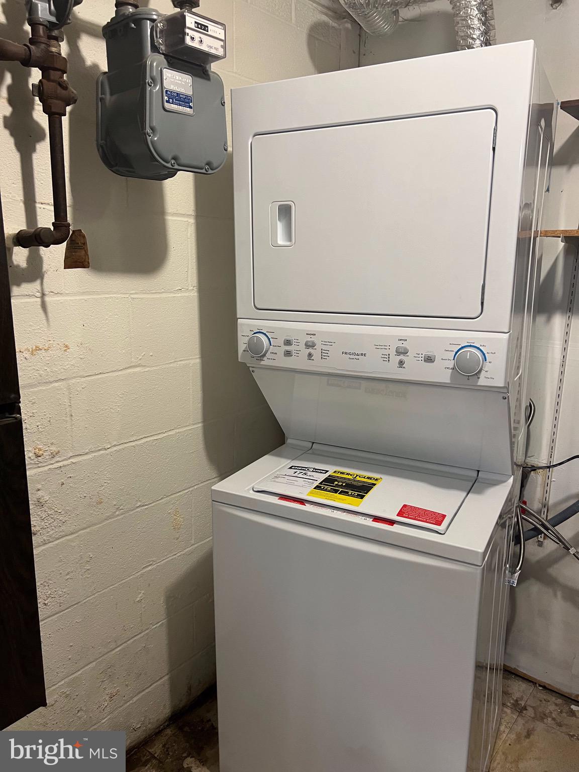 KIMBERLY PLACE - Residential Lease