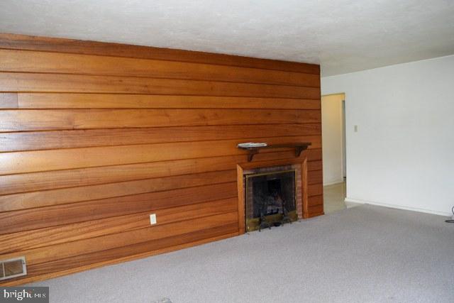 FAYFIELD - Residential