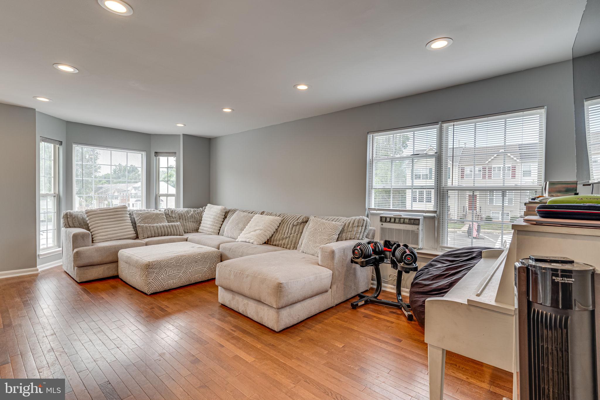 FOREST PARK - Residential