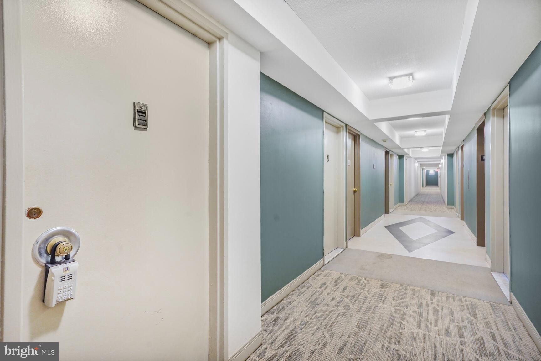 THE CARLTON - Residential