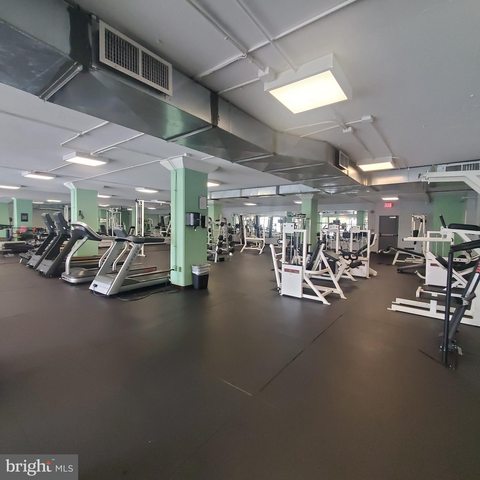 THE CARLTON - Residential