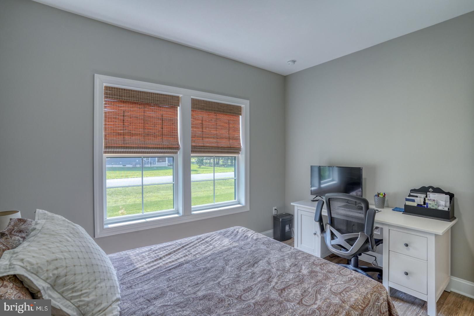 CANAAN WOODS - Residential