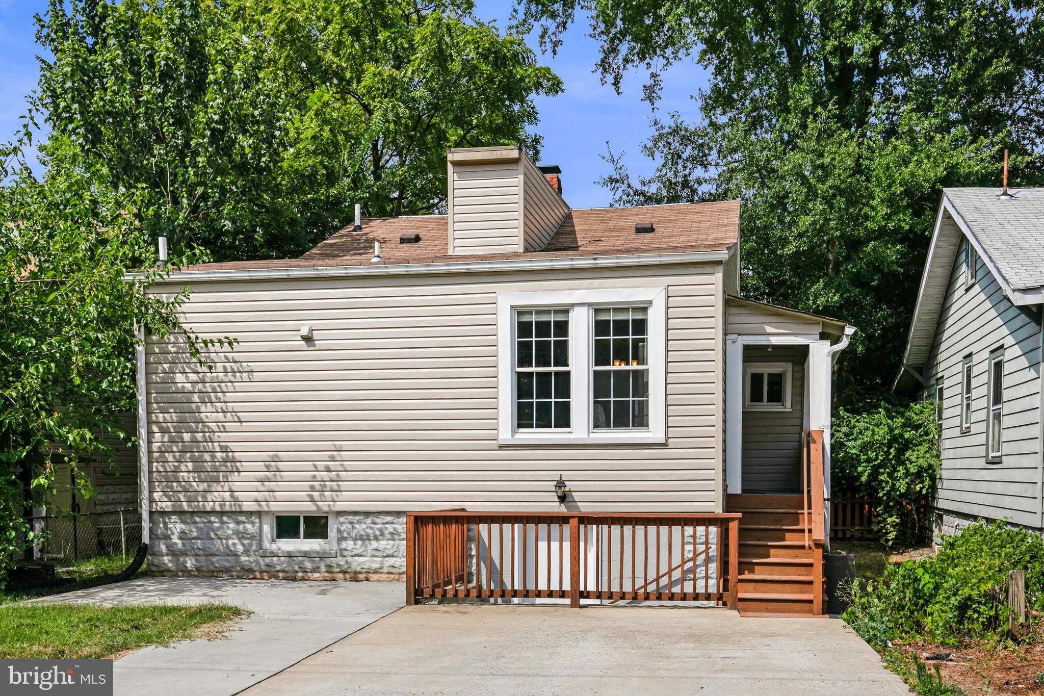 MT RAINIER - Residential