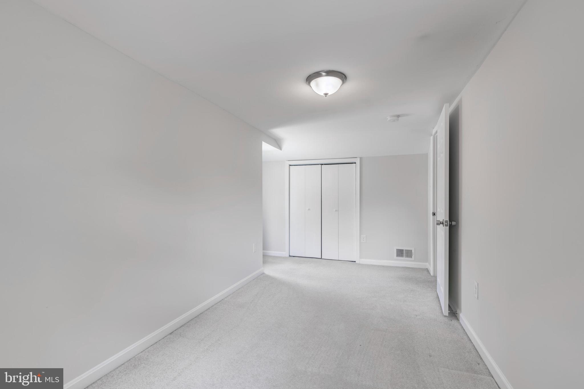 MT RAINIER - Residential