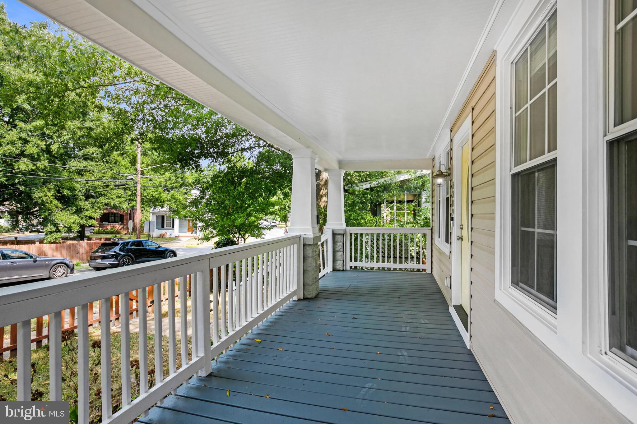 MT RAINIER - Residential