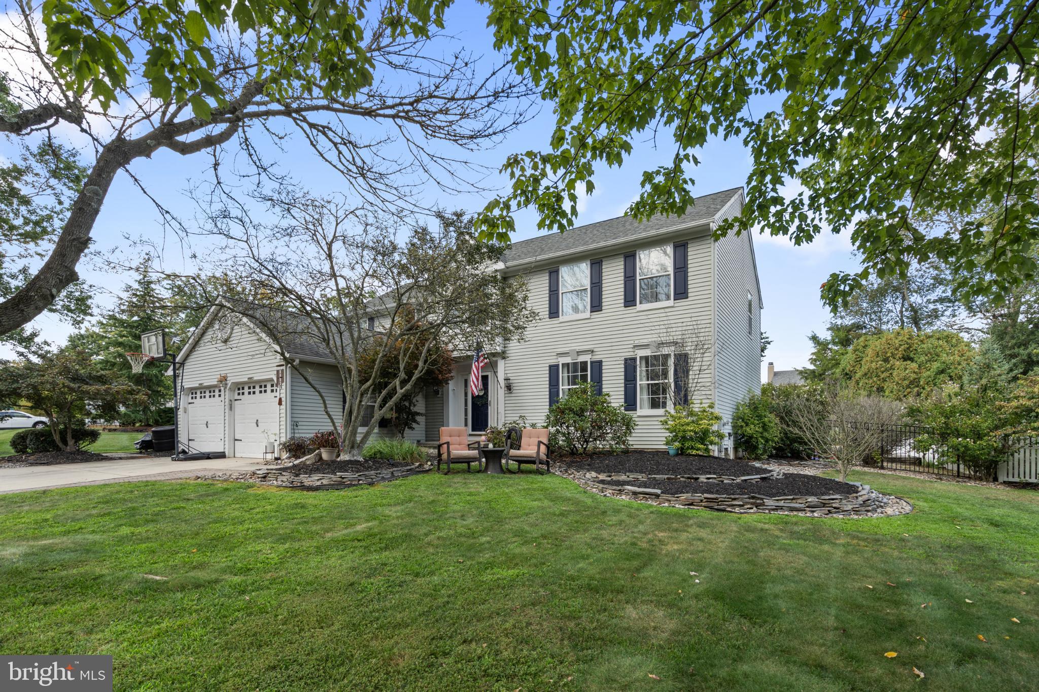 37 E CRIMSON COURT E