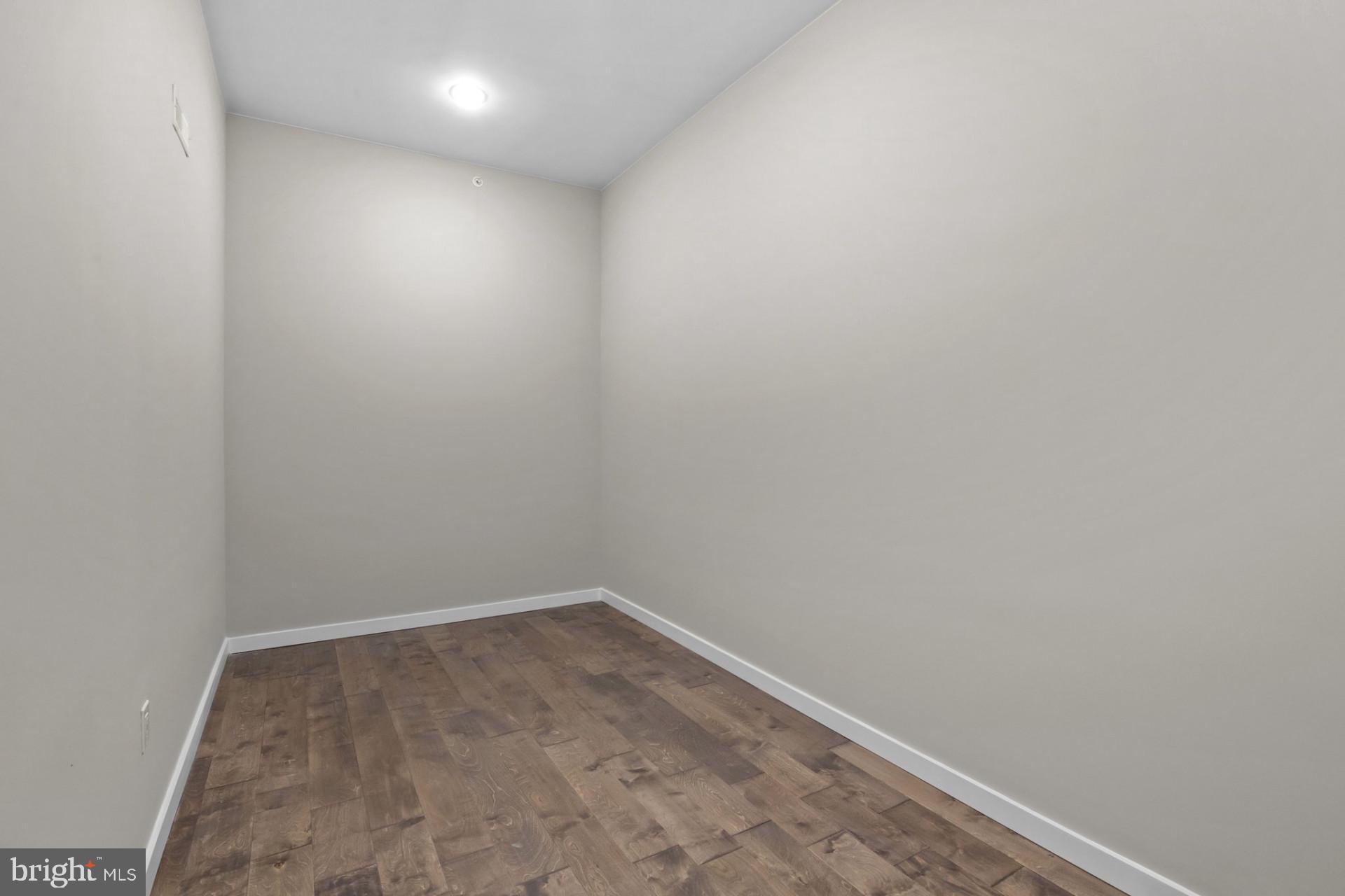 BRISTOL - Residential