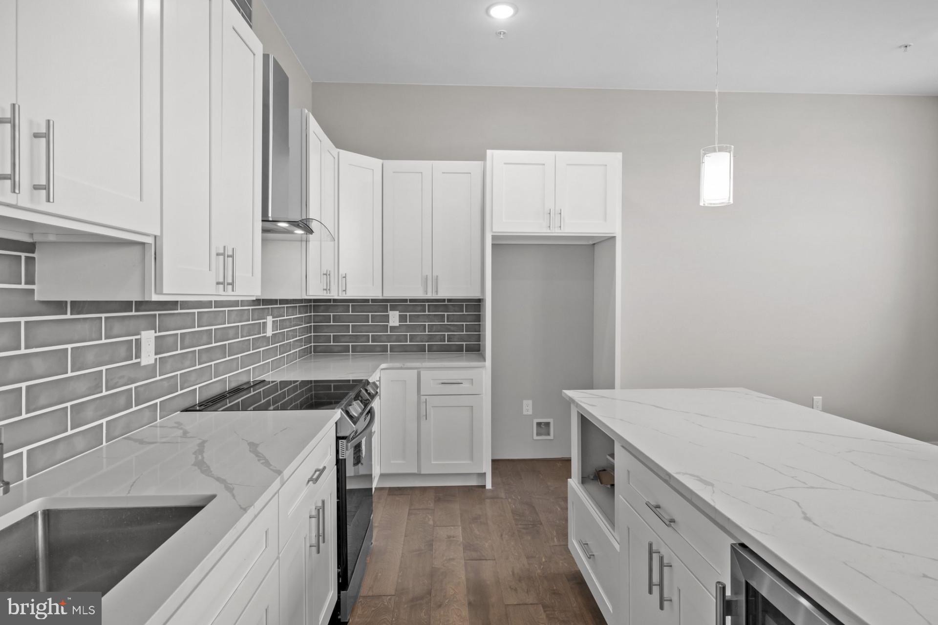 BRISTOL - Residential