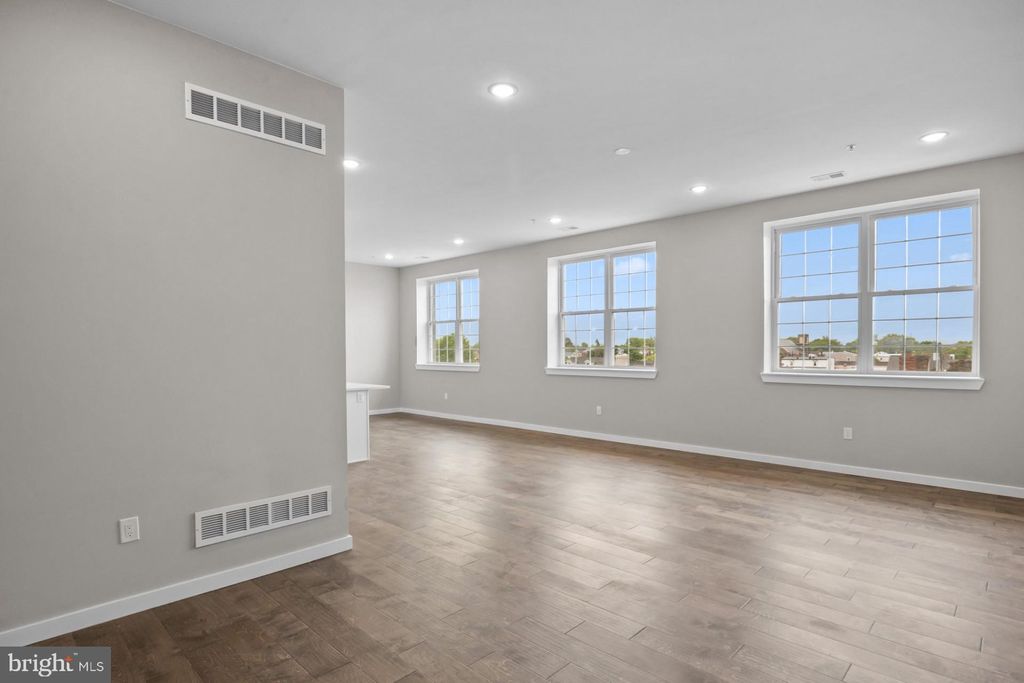 Photo of 418 Jefferson Avenue #11, BRISTOL, PA 19007 (MLS # PABU2110898)