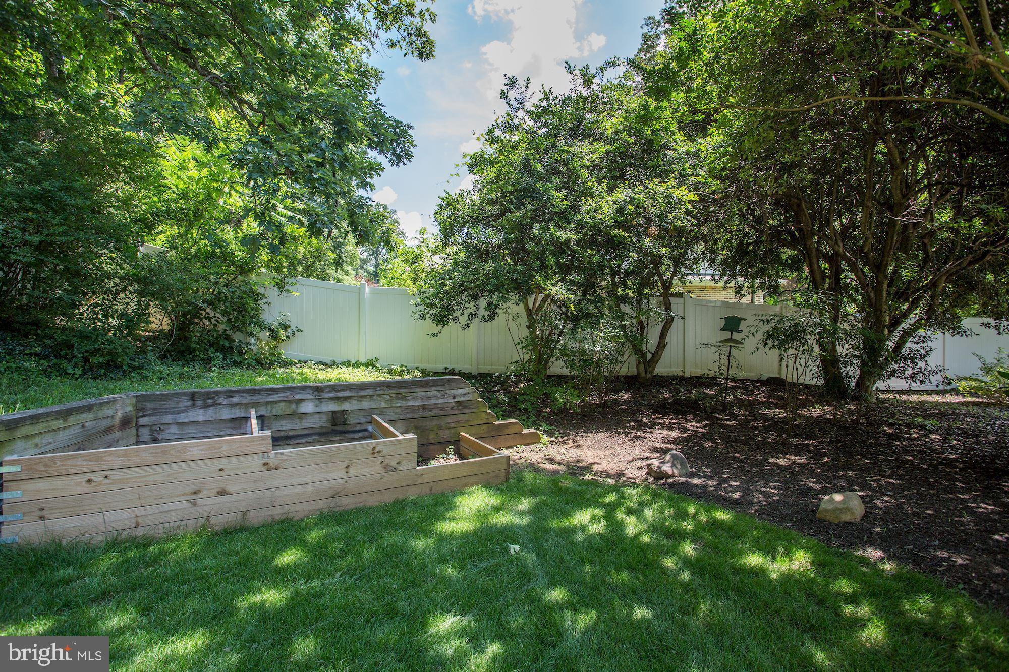 WELLINGTON HEIGHTS - Residential